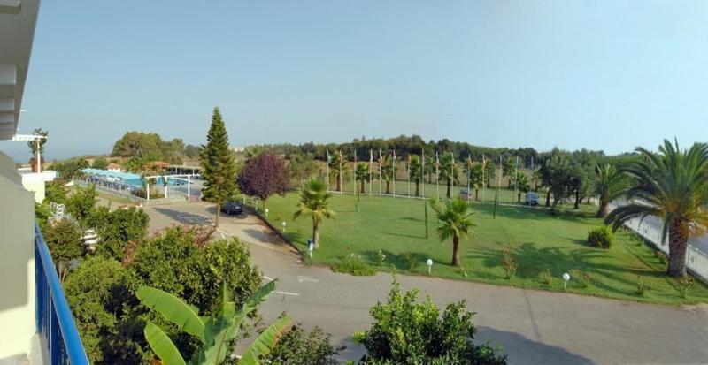 Lintzi Hotel Arkoudi Dış mekan fotoğraf