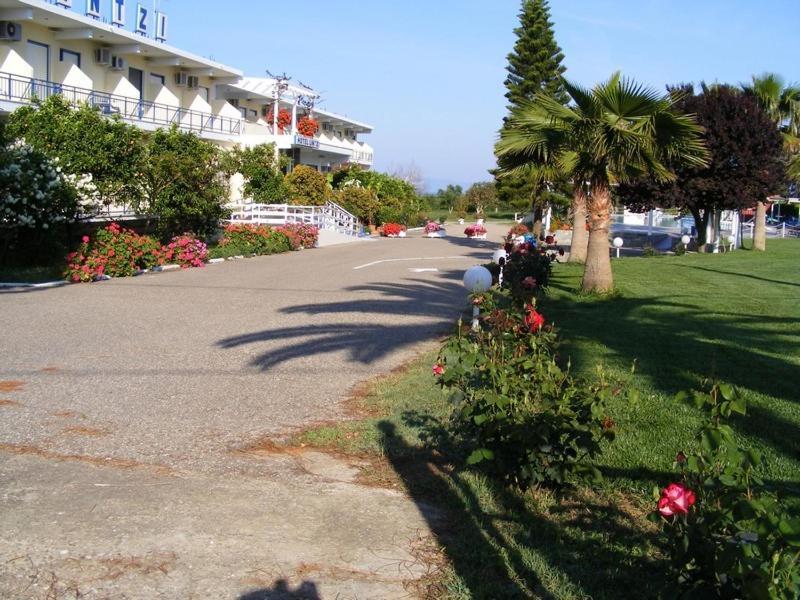 Lintzi Hotel Arkoudi Dış mekan fotoğraf