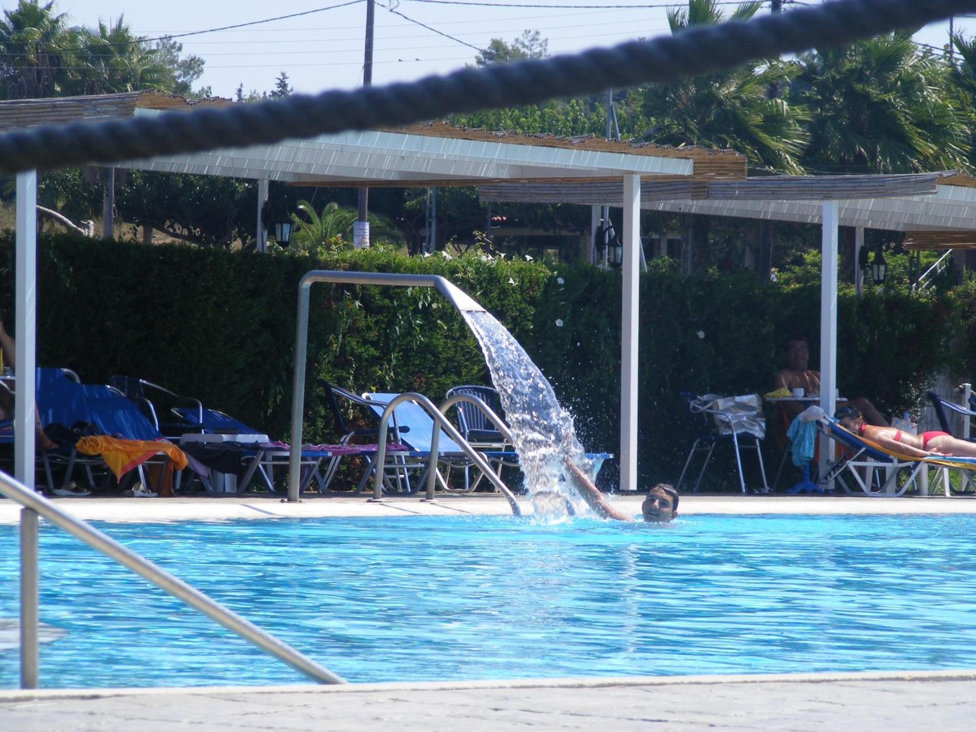 Lintzi Hotel Arkoudi Dış mekan fotoğraf
