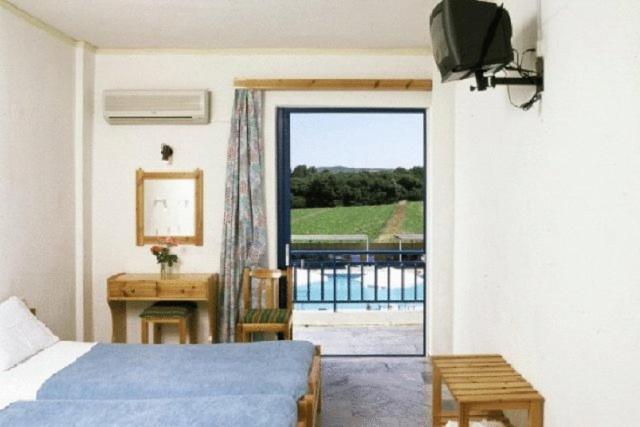 Lintzi Hotel Arkoudi Dış mekan fotoğraf